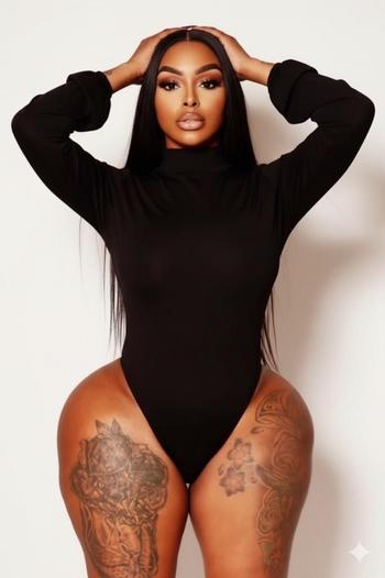 872-371-5817, 25  female escort, Racine