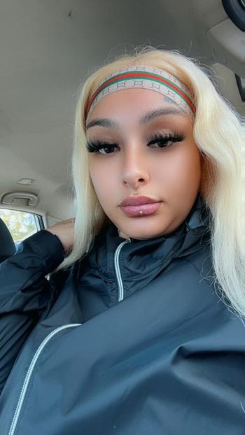 Brook, 29  female escort, Racine